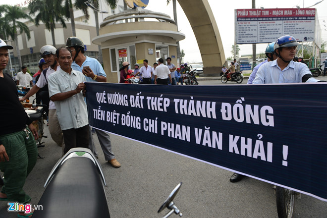 Ông Sáu Khải vào lòng đất mẹ Củ Chi Ông Sáu Khải vào lòng đất mẹ Củ Chi